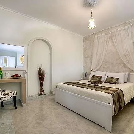 Pantheon Hotel