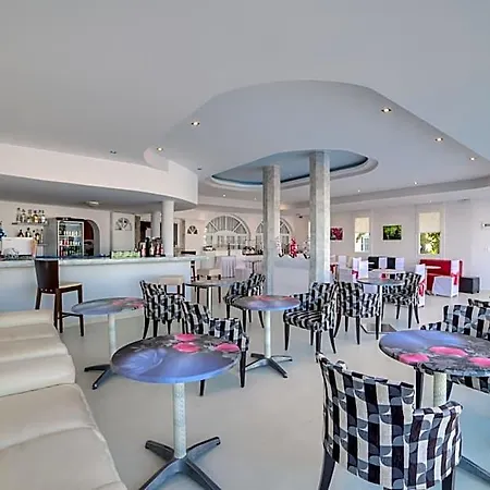 Pantheon Hotel Santorini Island